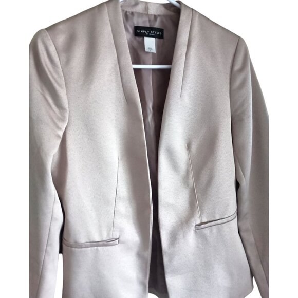 Light Mauve Lined Blazer - Picture 2 of 7